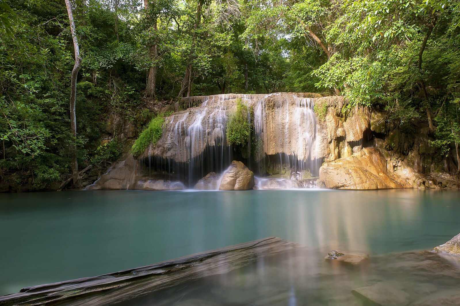 Kanchanaburi – Erawan National Park + Bridge on the River Kwai + Sai Yok Yai Waterfall