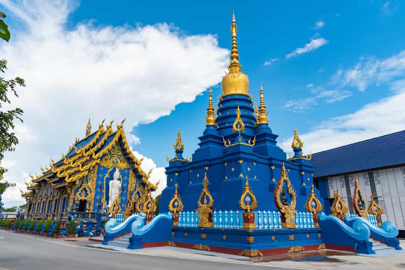 Chiang Mai – One day White Temple + Black Museum + Blue Temple - SIC