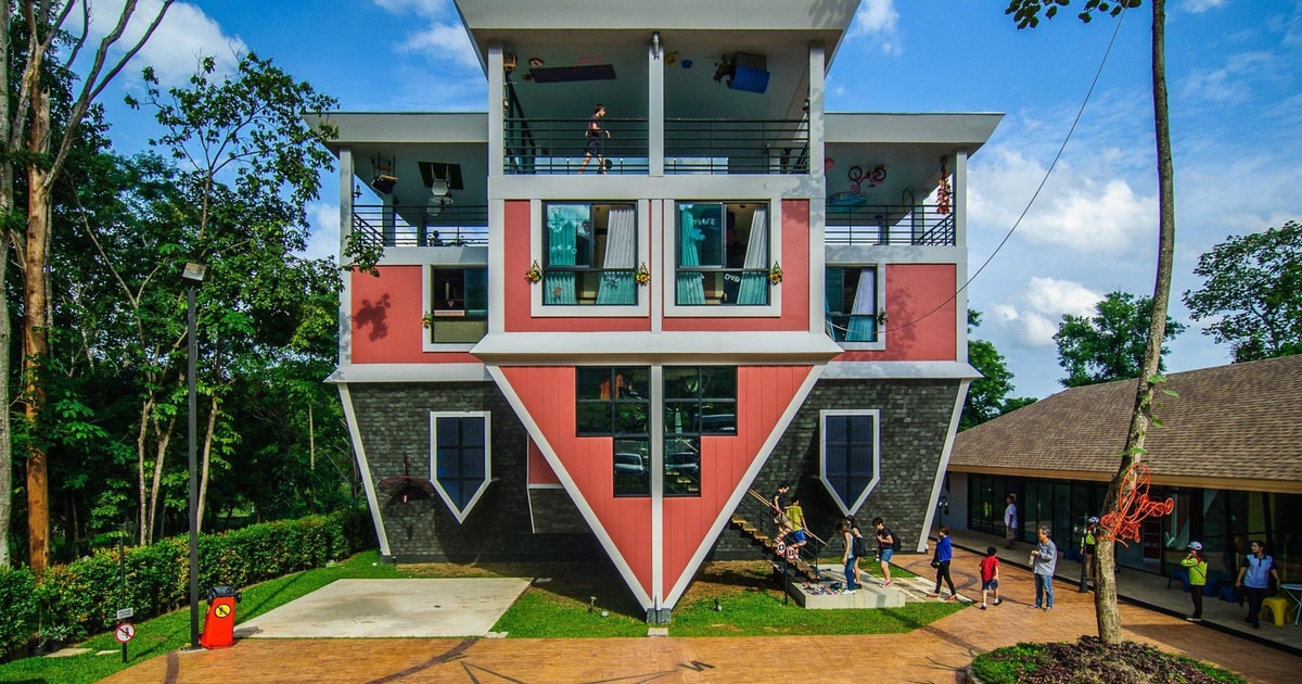 Phuket - The Upside Down House