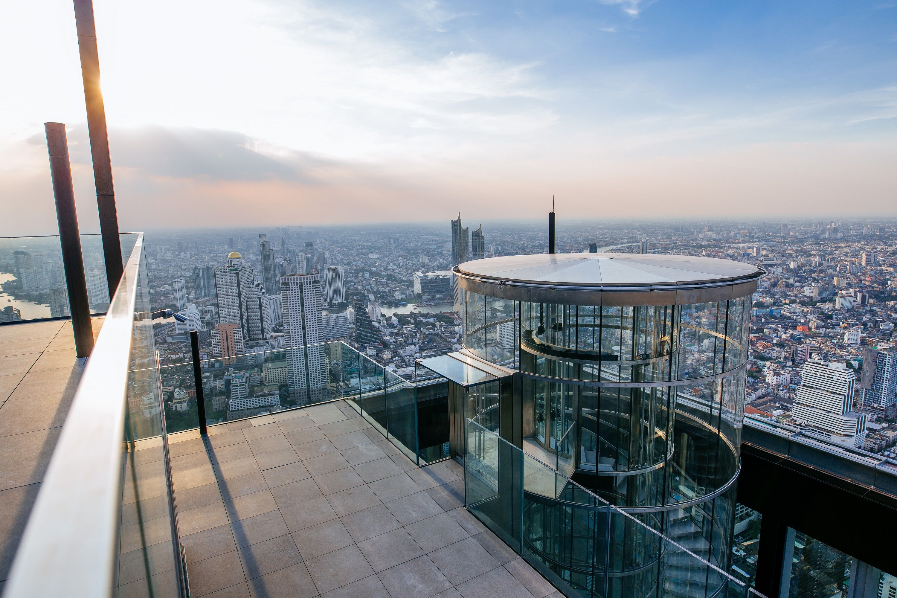 Bangkok - Mahanakhon Skywalk