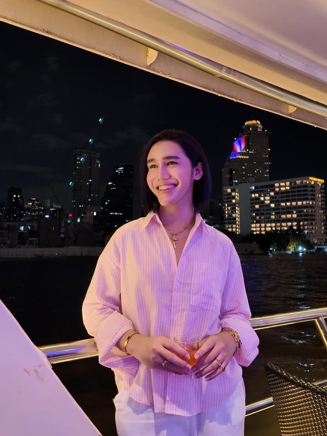 Bangkok – Grand Pearl Candlelight Dinner cruise