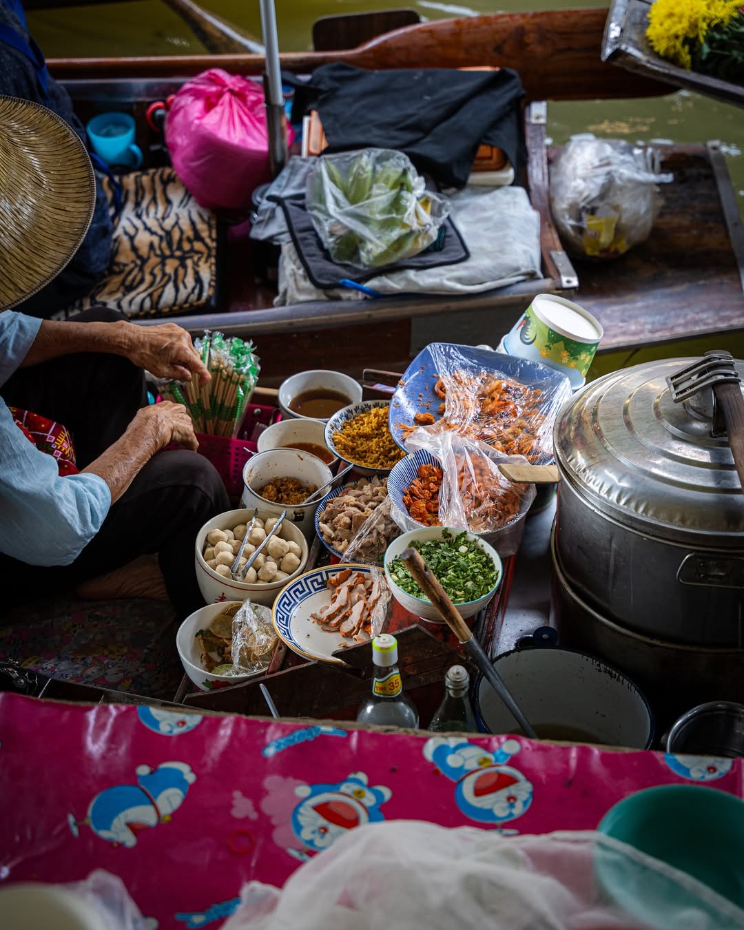Bangkok - Floating market & Railway Tour