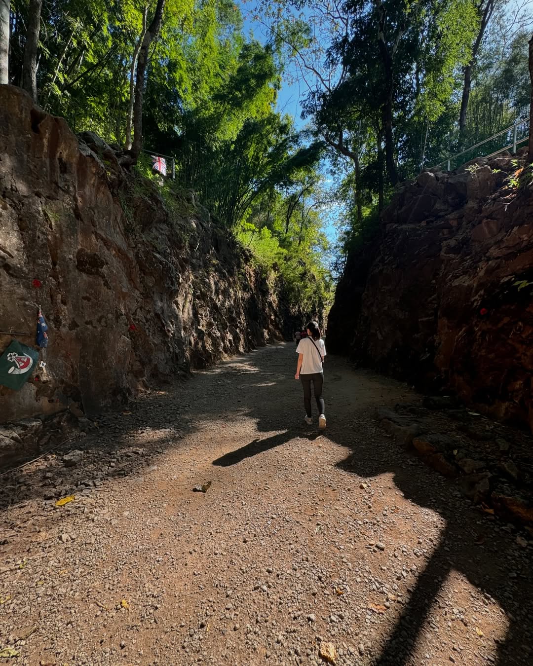 Kanchanaburi - Death Railway & Hellfire Pass Tour with Lunch from Bangkok