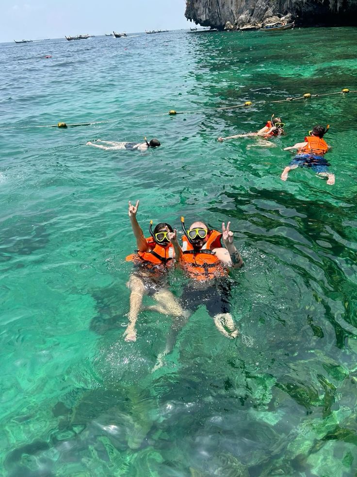 Krabi - Phi Phi Islands Speedboat Tour with Buffet Lunch