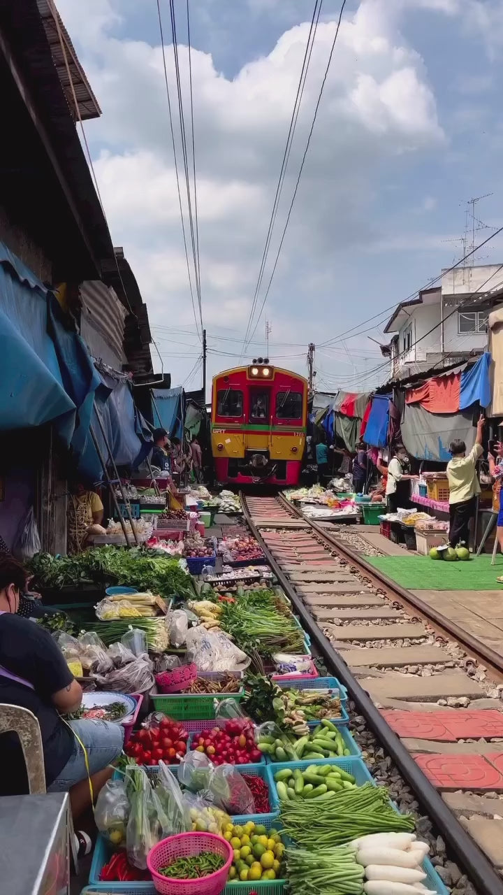 Bangkok - Floating market & Railway Tour