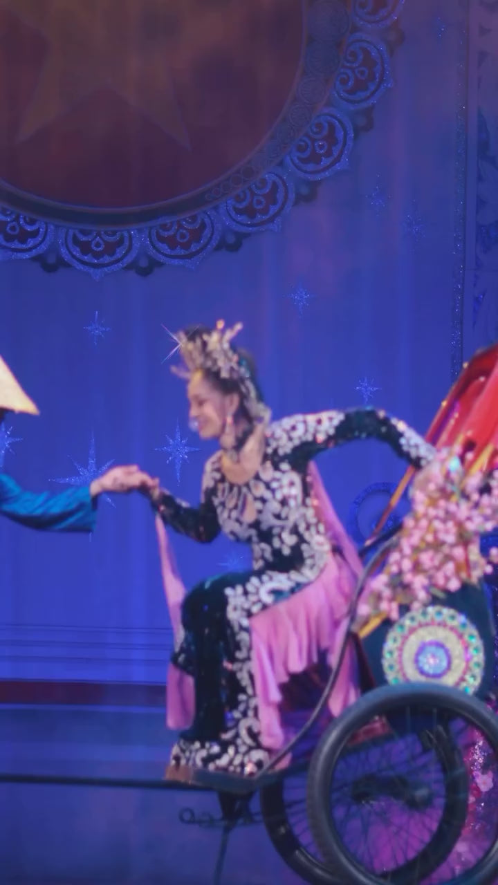 Pattaya – Alcazar Cabaret Show