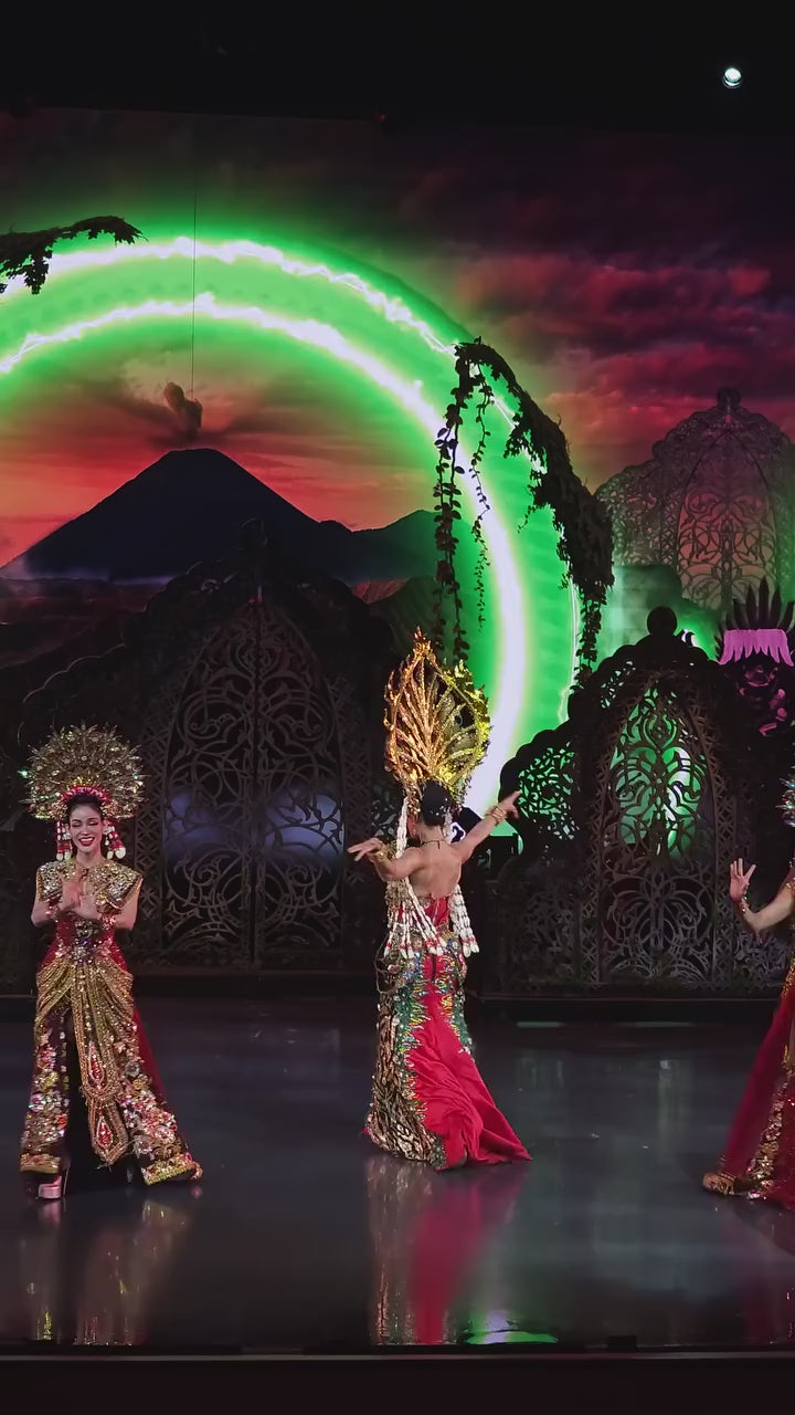 Pattaya - Colosseum Show