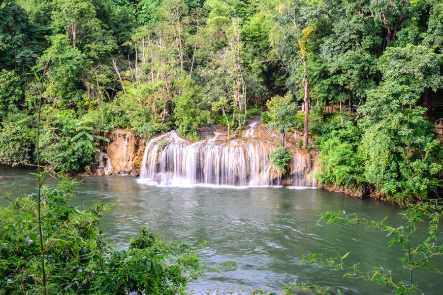 Kanchanaburi – Erawan National Park + Bridge on the River Kwai + Sai Yok Yai Waterfall